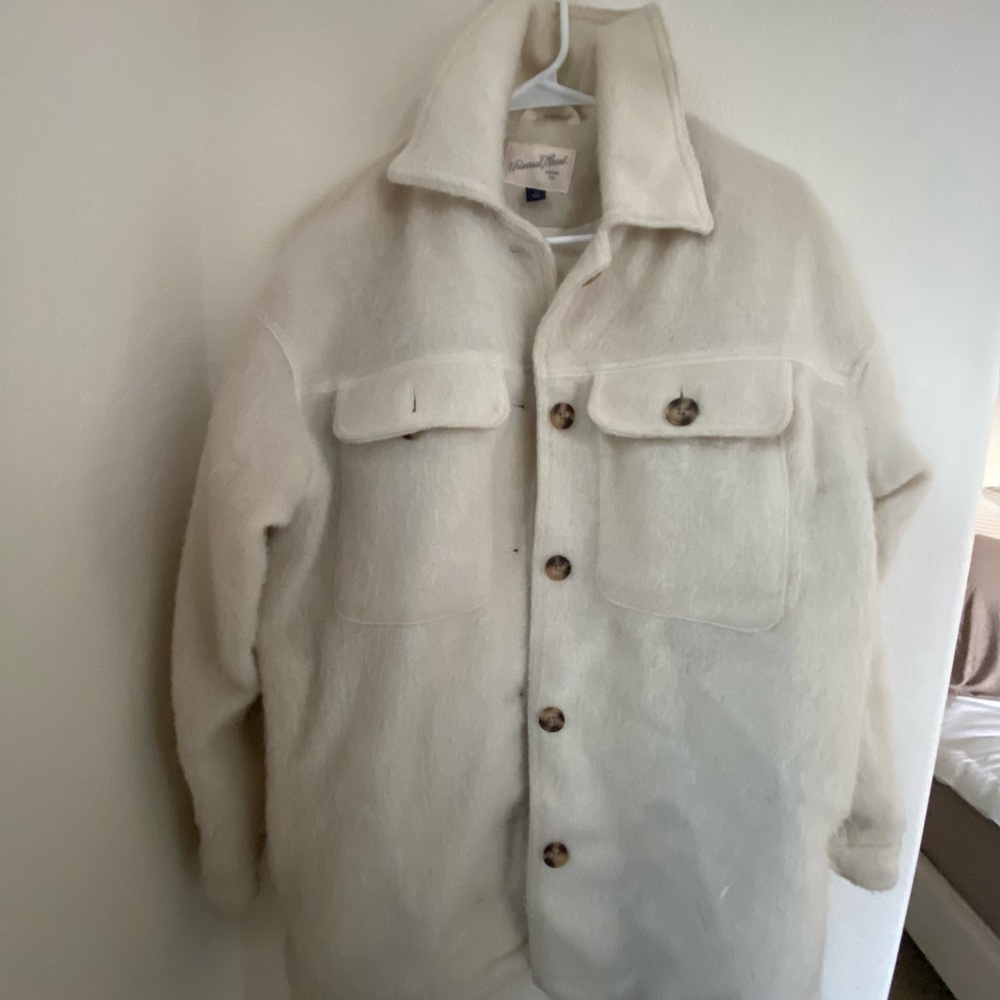 Universal threads jacket - Picture 2 of 4